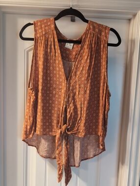 By Together Sleeveless Tie-Front Printed Blouse - Rust
